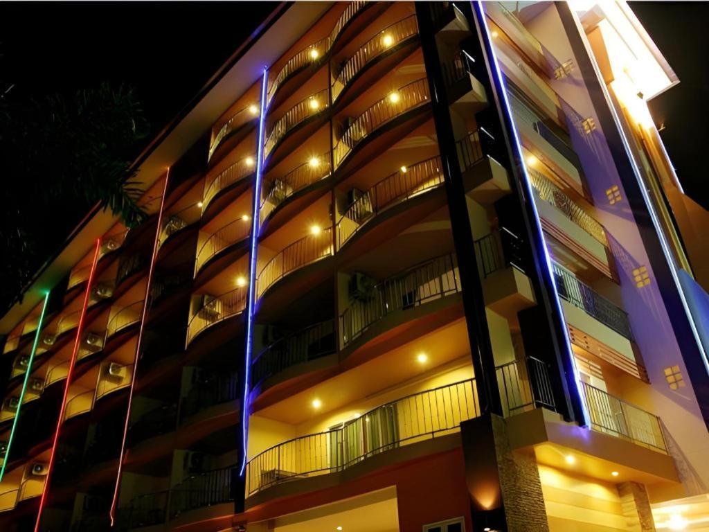 Siam Platinum Pattaya Ξενοδοχείο Εξωτερικό φωτογραφία